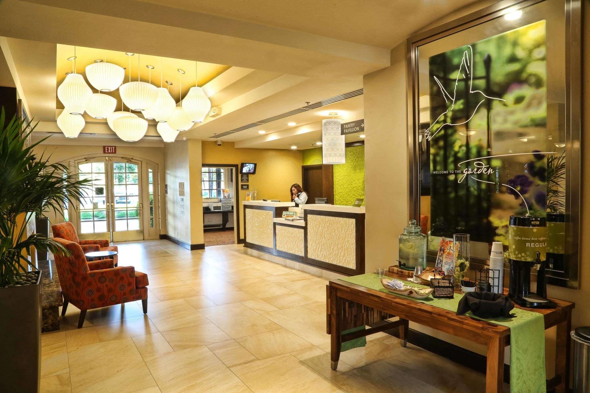 Hilton Garden Six Flags 3* Valencia