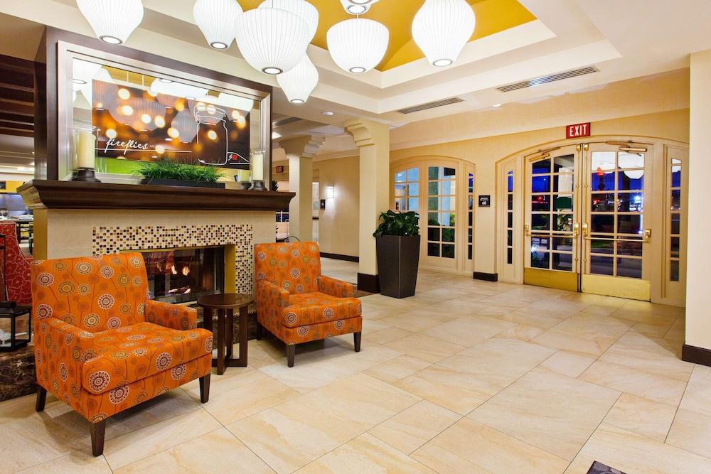 Hotel Hilton Garden Six Flags 3*
