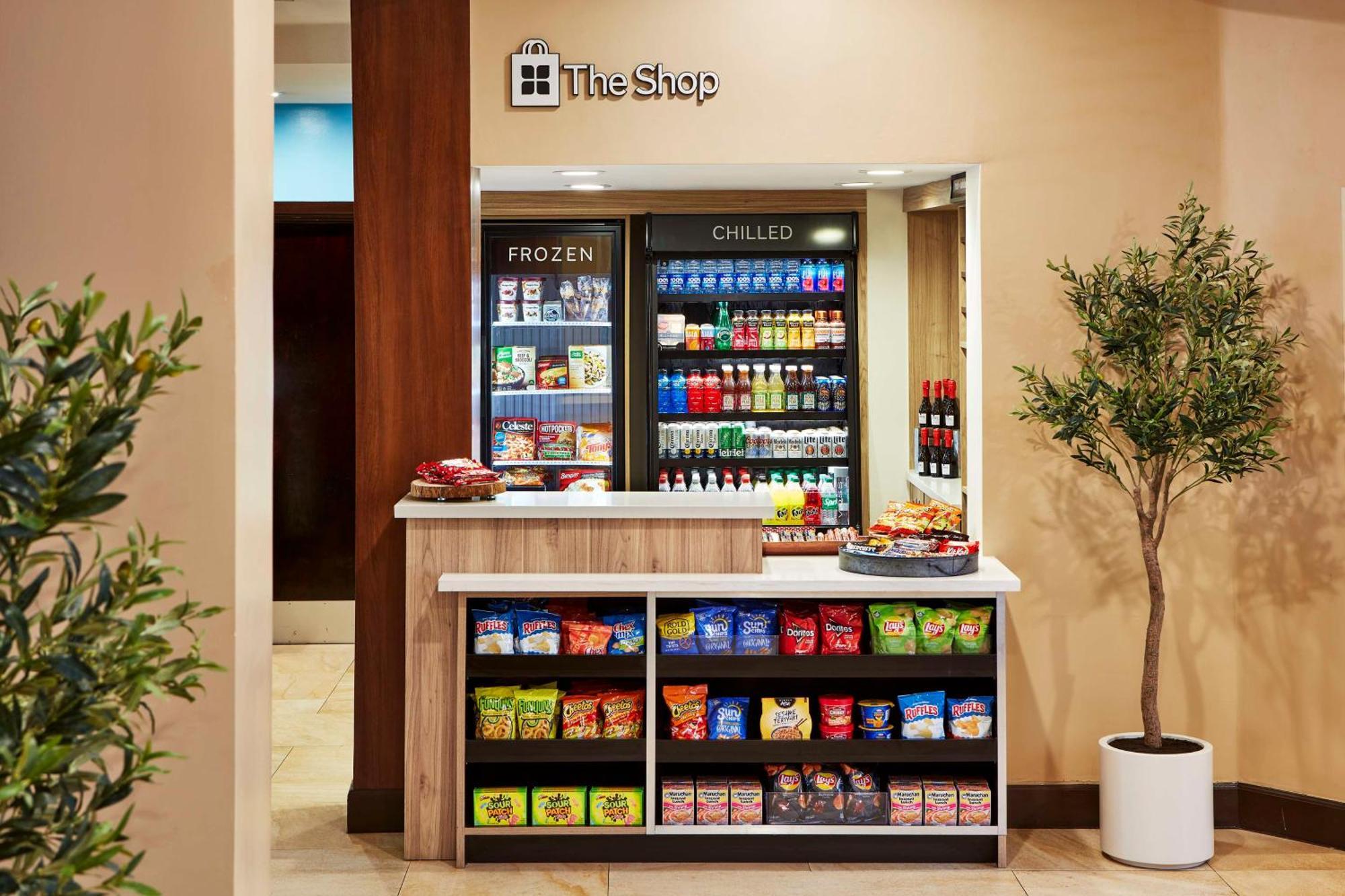 Hotel Hilton Garden Six Flags 3*